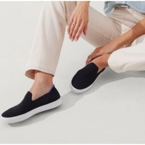 Rothy’s Original Slip On Sneaker Black Comfortable Sz 9
